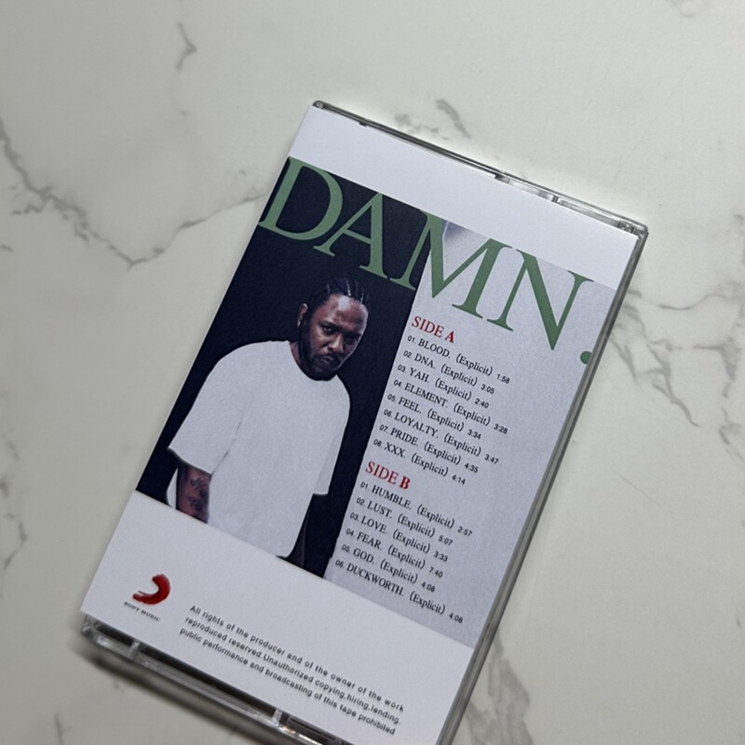 Kendrick Lamar DAMN. Conscious - đánh giá và giá Home Decor Retro