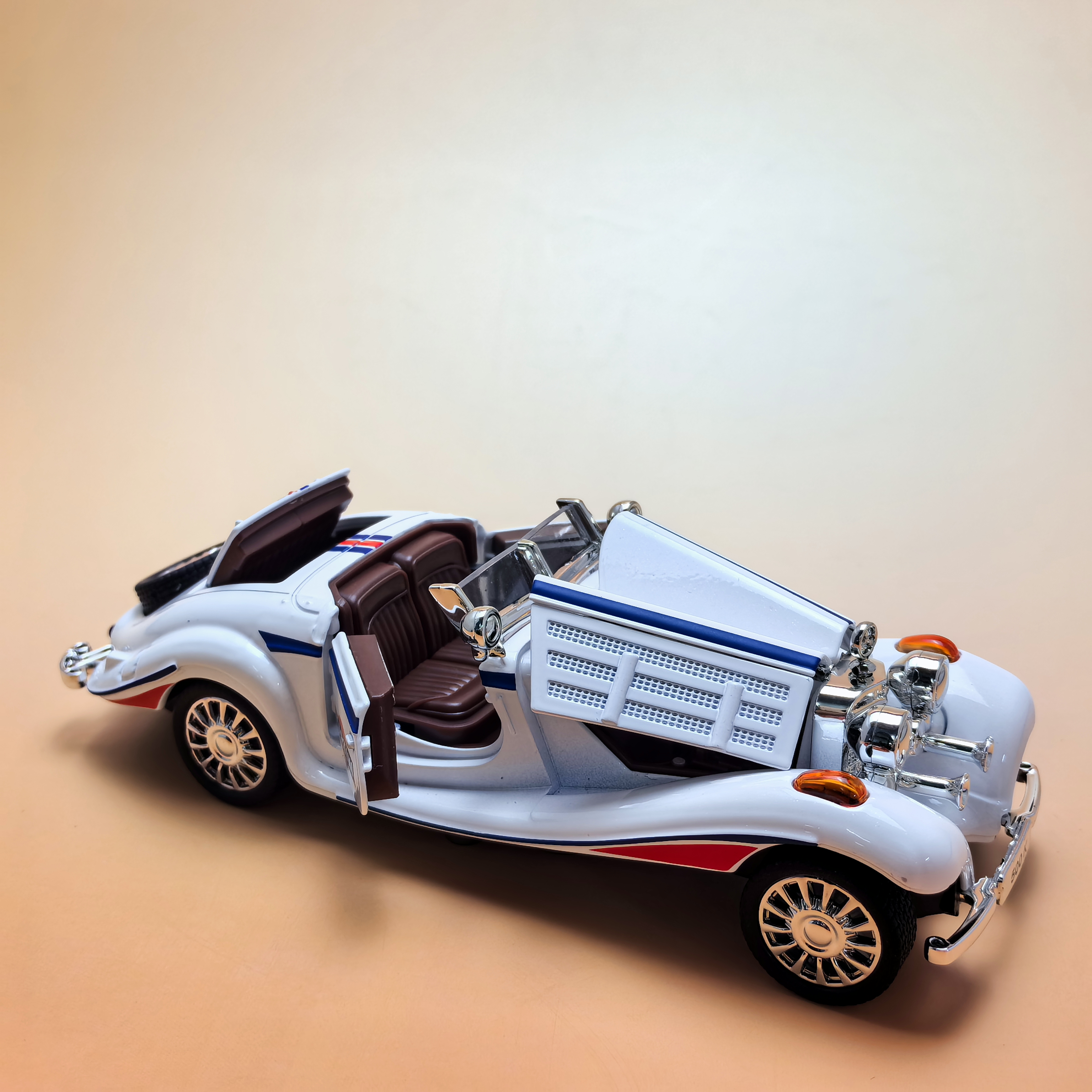 1:32 Alloy Sports Car Model, E - đánh giá và giá Home Decor Enthusiast