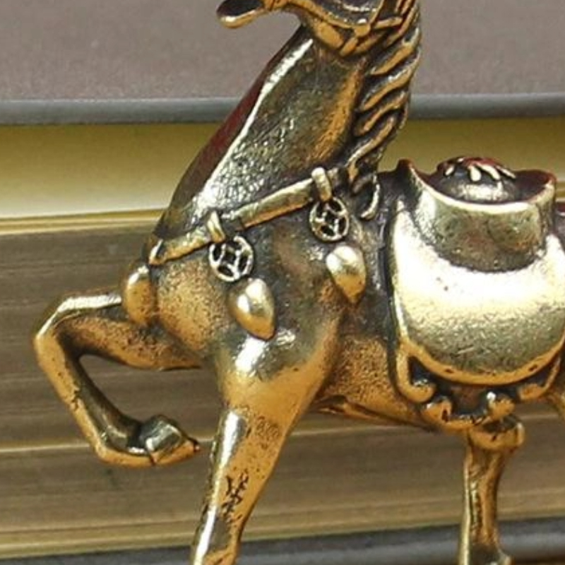 Brass War Horse Small Ornament - đánh giá và giá Home Decor Enthusiast