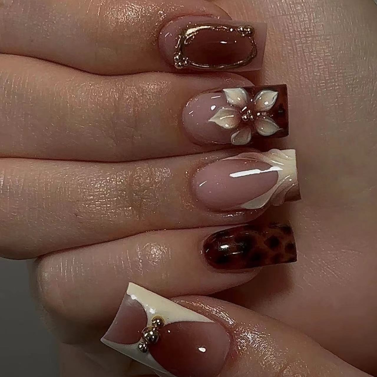 Short square fake nails for wo - đánh giá và giá Pressed Flower Frame